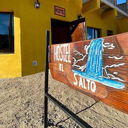 Hostel El Salto El Chalten Ngoại thất bức ảnh