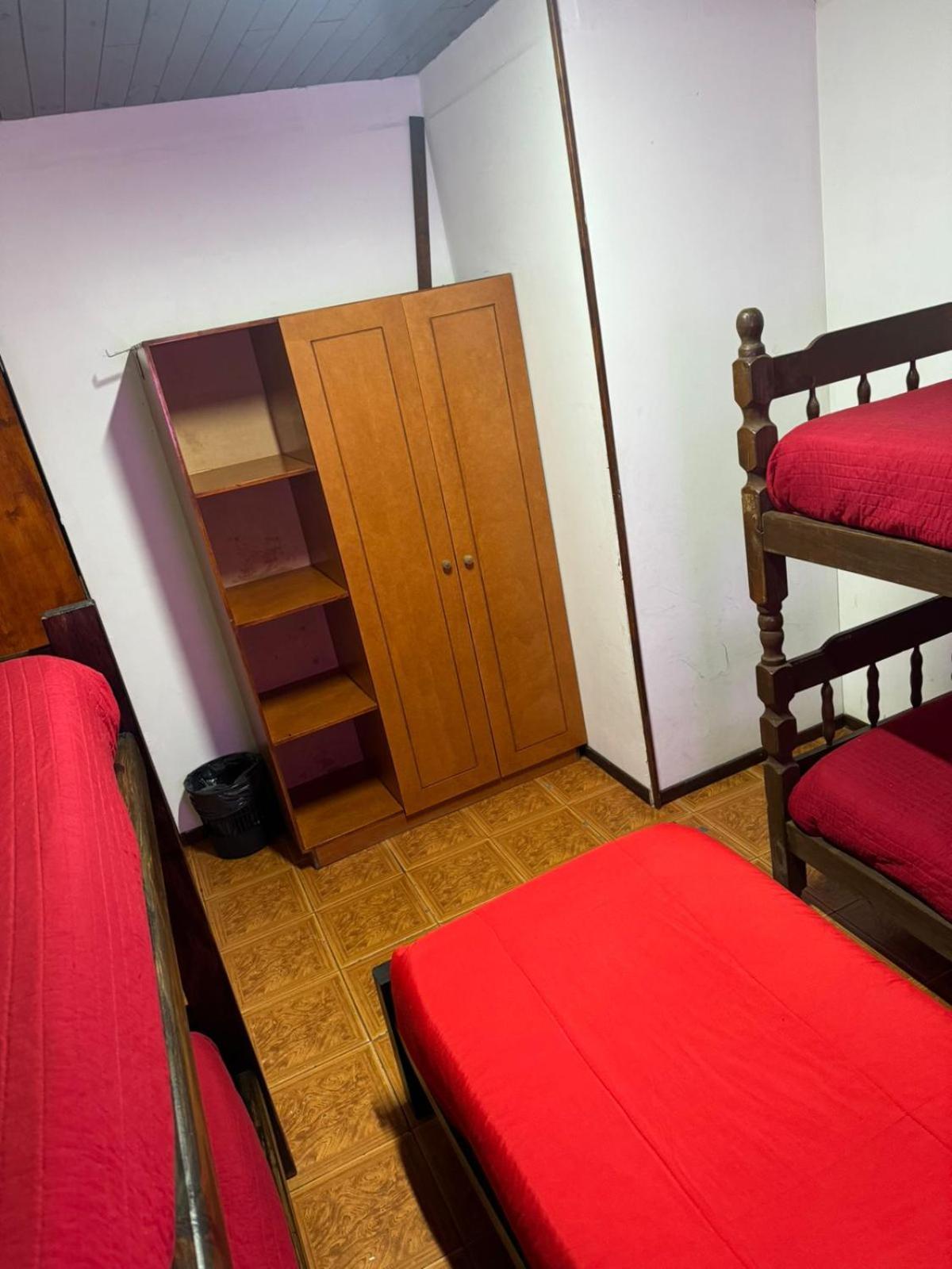 Hostel El Salto El Chalten Ngoại thất bức ảnh